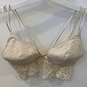 Auden Lace Bralette in Cream